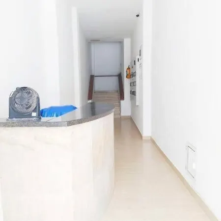 Apto Centro Comodo 3 Piso -- 1 Apartamento Cartagena